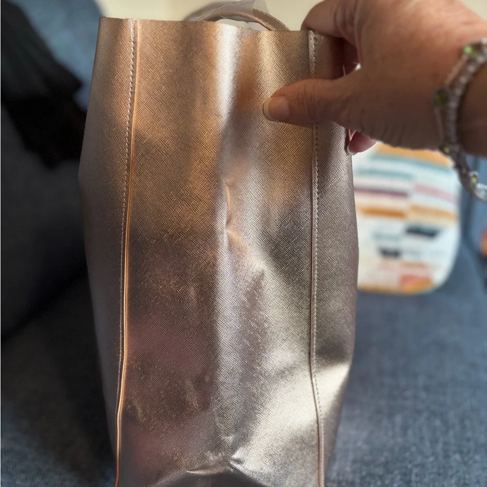 Michael Kors Rose Gold Leather Tassel Tote BRAND NEW NO CALL OUTS - Picture 11 of 16